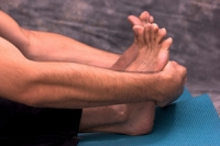 Toe Yoga Is an Effective Foot Stretch